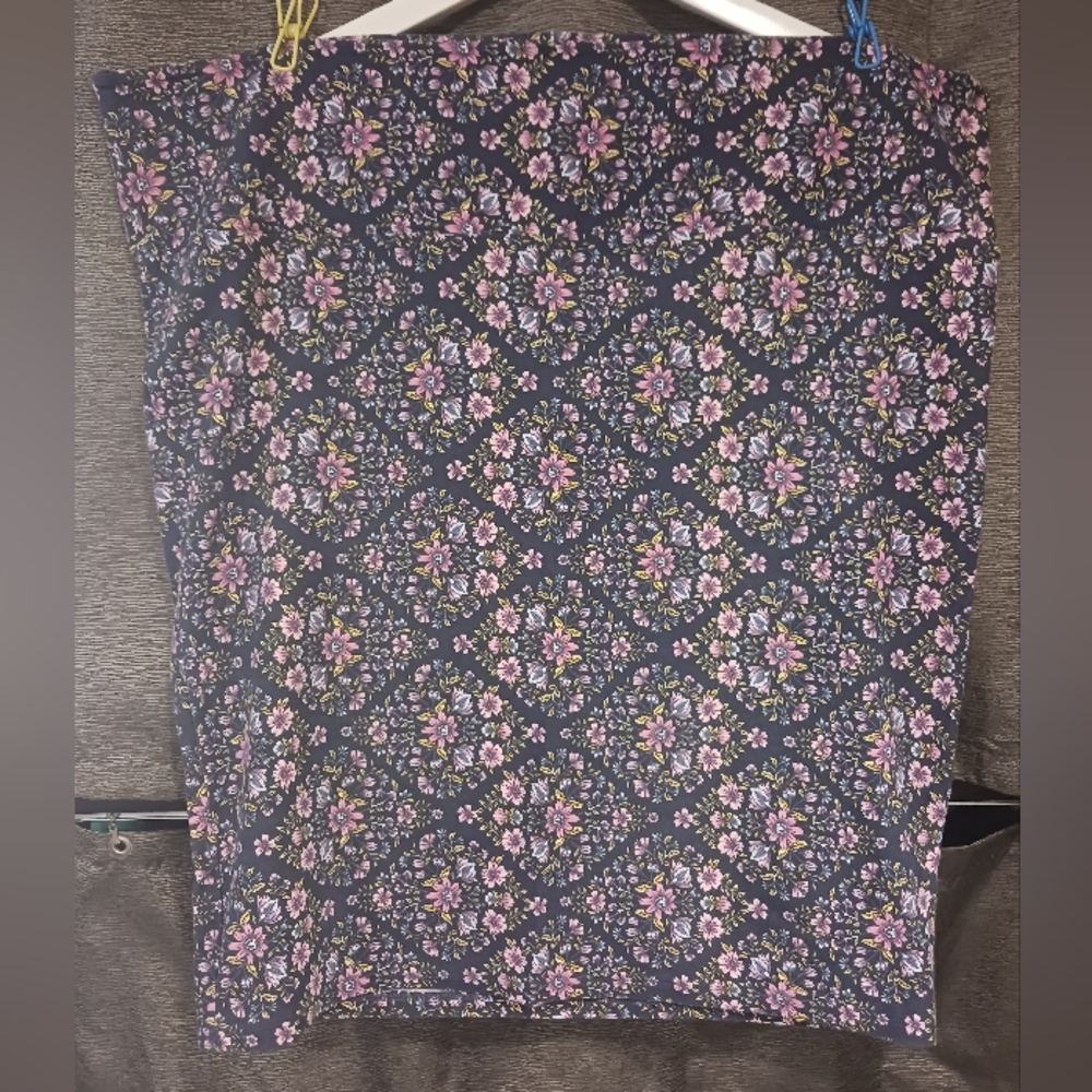 Stretchy floral pullon pencil skirt, Torrid size 4